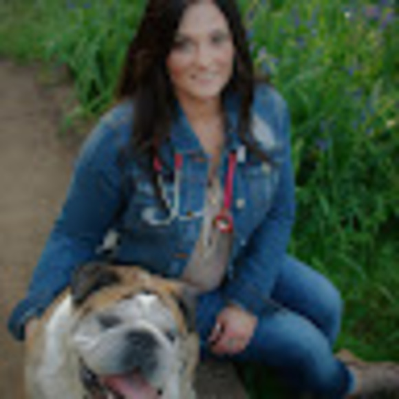 Meet your Posher, Michelle - Picture 1 of 1